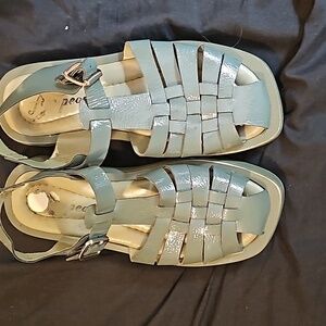 Free people serpent fisherman sandals size 38